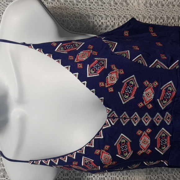 My  MICHELLE MIDI DREES SIZE XL - Picture 3 of 10